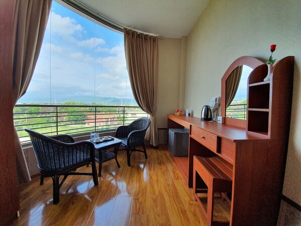 Habitación Deluxe con 1 cama doble o 2 individuales | Terraza o patio