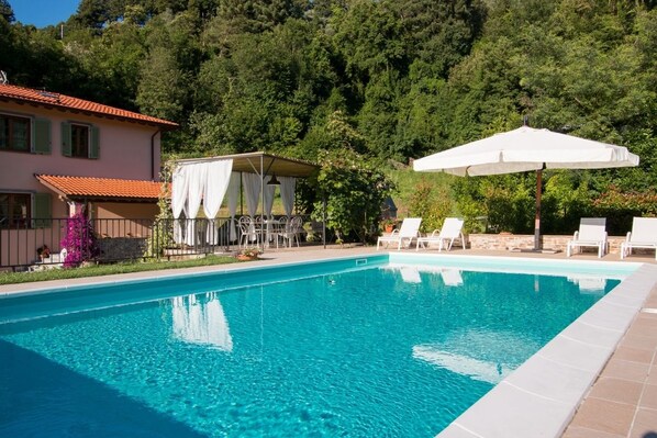 Seasonal outdoor pool - Il Poggiolo (Camaiore)