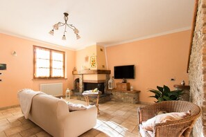 別墅, 2 間臥室 | 客廳 | 電視