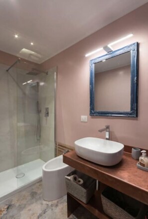 Maisonette, 1 Schlafzimmer | Badezimmer