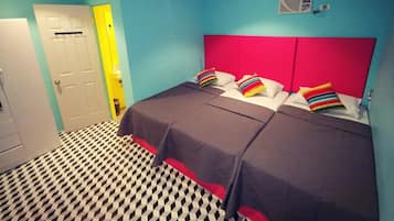 Chambre Triple (Private) | Wi-Fi gratuit, draps fournis