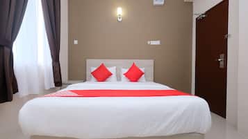Deluxe Double Room, 1 King Bed | Free WiFi, bed sheets, wheelchair access