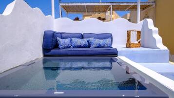 Meliti Suite with Private Hot Tub | Premium bedding, in-room safe, individually decorated