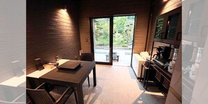 (102-106) Onsen Ryokan Glamping with Open-air bath and Tent Sauna | In-room dining - Koshikano Onsen (Kirishima)