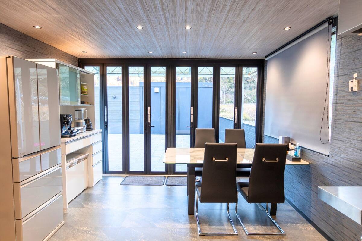 glamping (with open air bath, tent sauna) | in-room dining