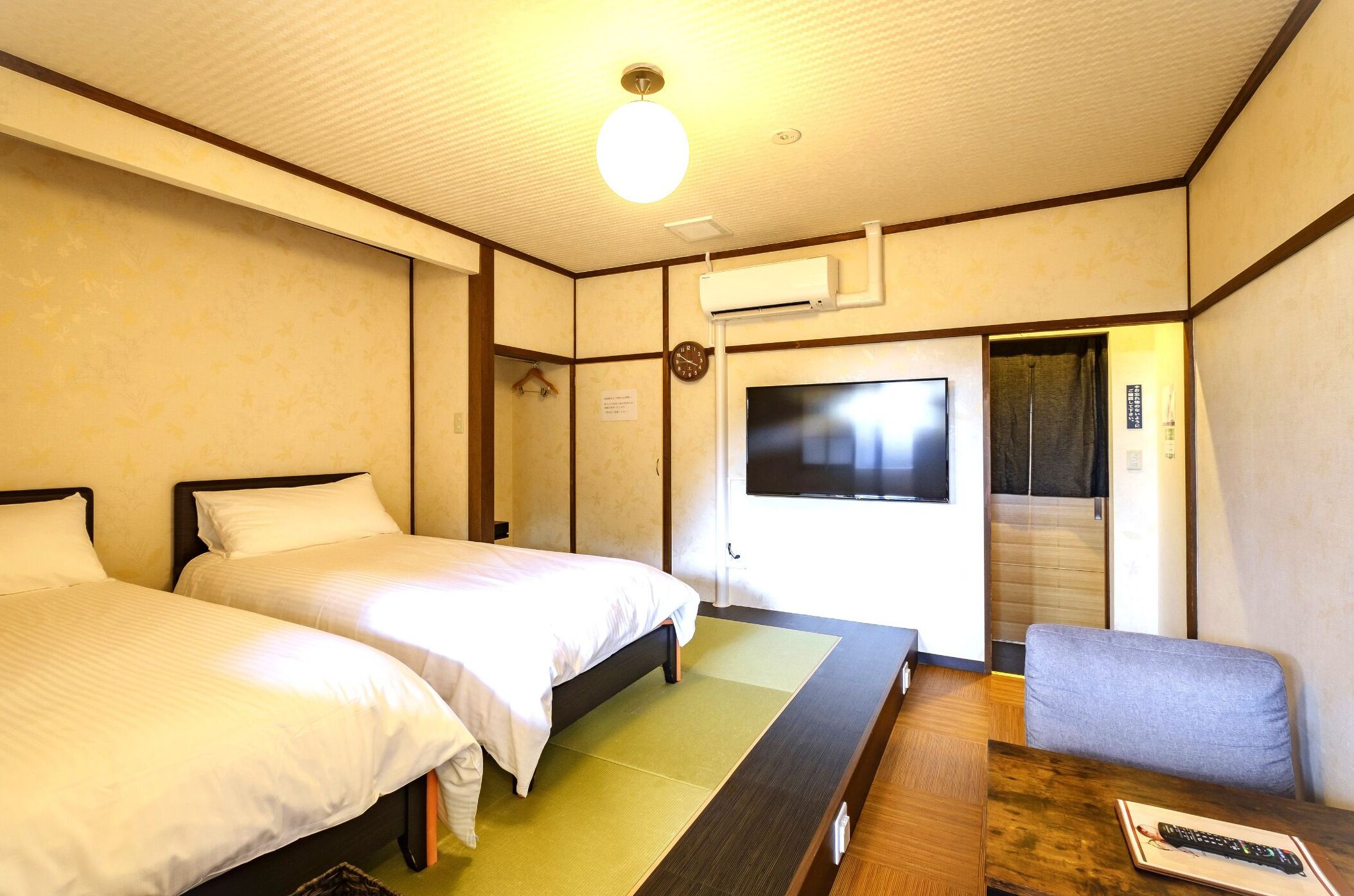 room (no.111-113, bath(indoor+open-air)) | 1 bedroom, free wifi, bed sheets