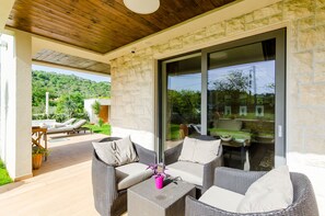 高級公寓, 陽台 | 露台/庭院