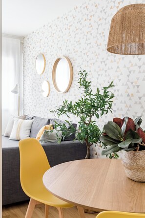 Studio | Dining room