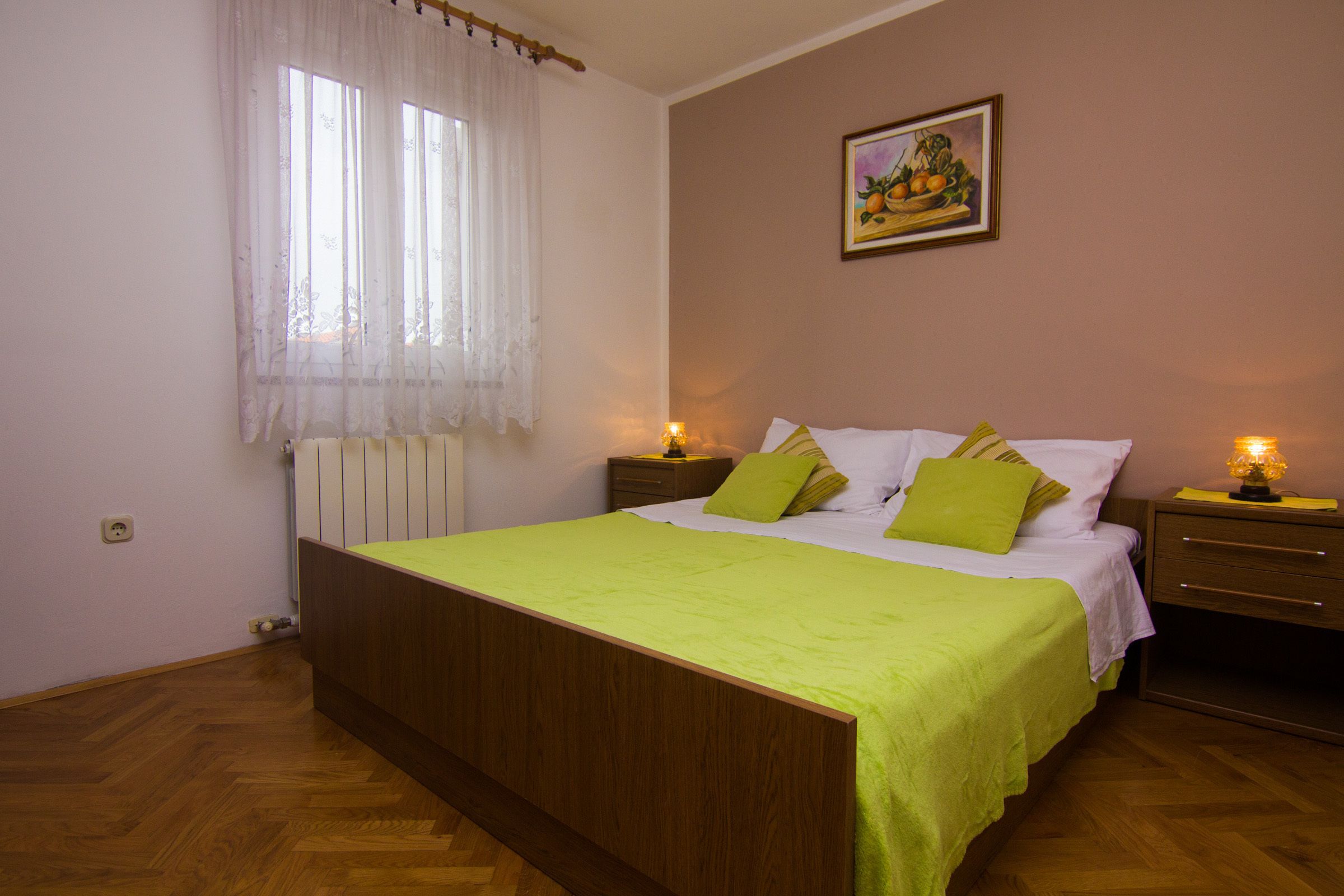 Apartamento, 2 quartos, 2 banheiros (1) | 2 quartos, escrivaninha, quartos à prova de som, Wi-Fi de cortesia