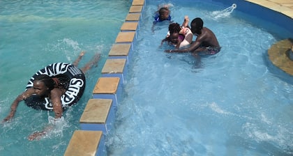 Siaya Summit Hotel
