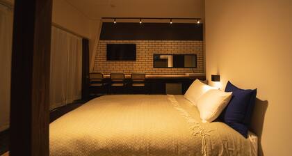 N.33 Hakata Sta. River Side