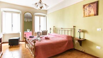 Apartment, 2 Schlafzimmer | 2 Schlafzimmer, kostenlose Babybetten, kostenloses WLAN, Bettwäsche