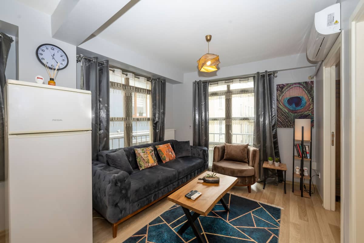 Comfort Apartment | 1 bedroom, premium bedding, in-room safe, laptop workspace