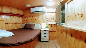 Casa rodante económica | 1 habitación, wifi gratis y ropa de cama