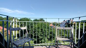 Comfort Apartment | Balcony