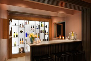 Bar (in der Unterkunft)