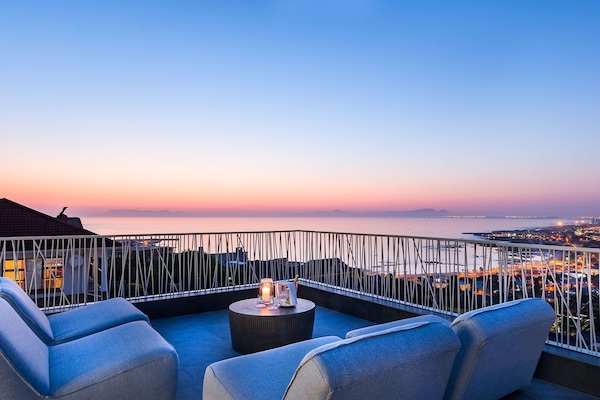 Attico Luxury, 2 camere da letto, vista oceano | Balcone