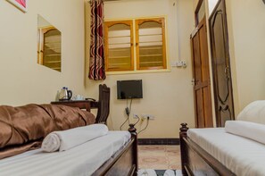 Desk, iron/ironing board, free WiFi, bed sheets