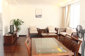 Interior - Davidduc 90 Xom Chua (Tay Ho)