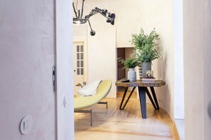 Interior - Alfama Design Suites Guesthouse (Lisbon)