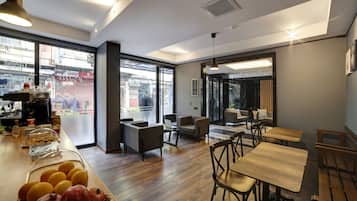 Cafe
