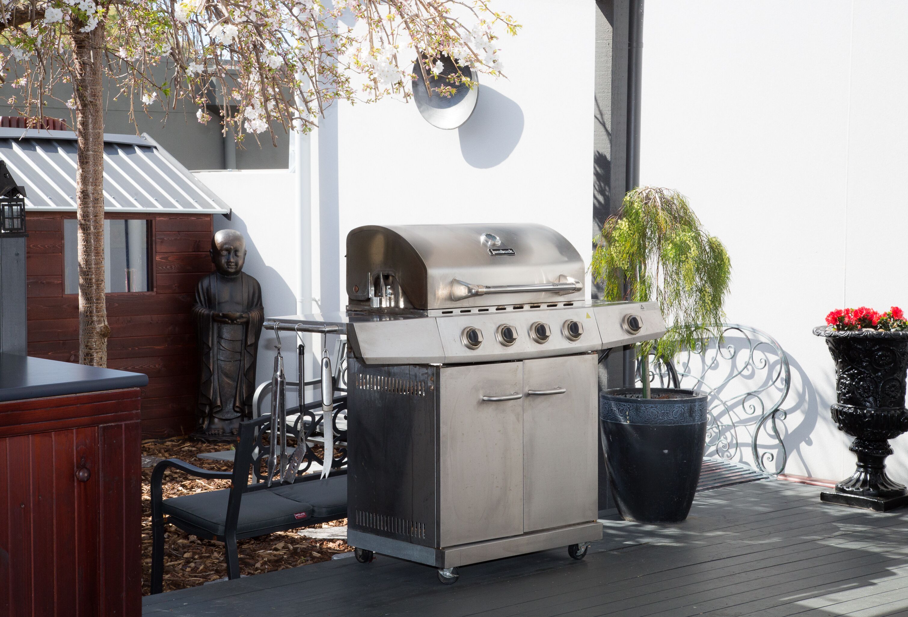 Bakers Retreat - located at New Town — image 9