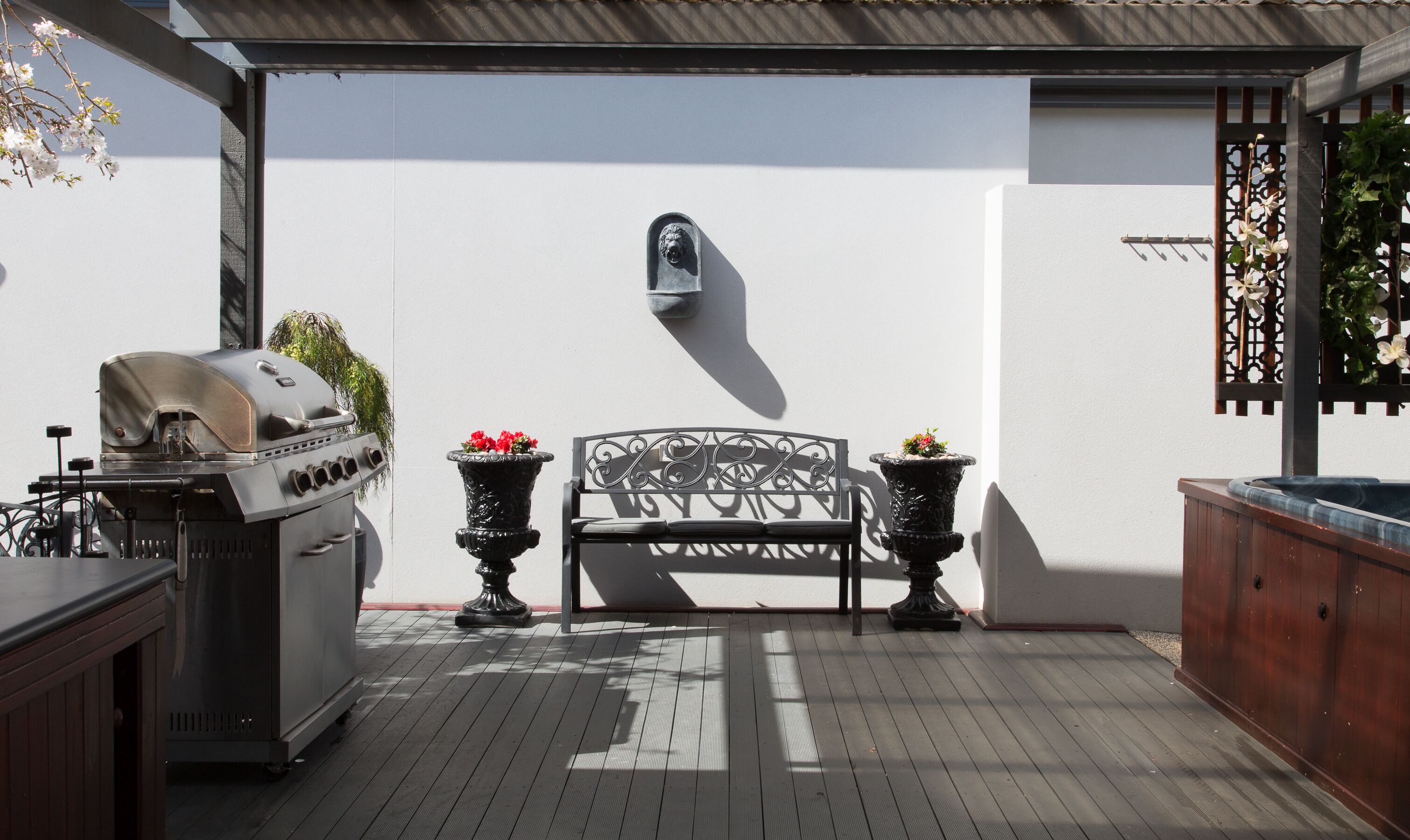 Bakers Retreat - located at New Town — image 6