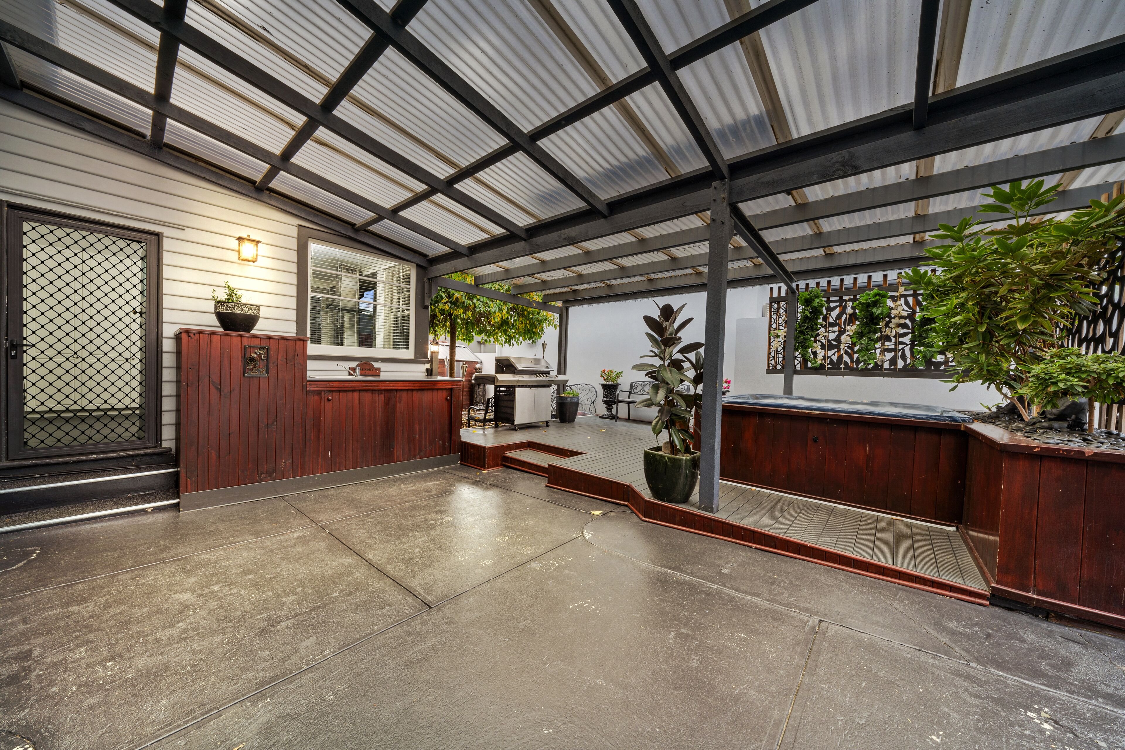 Bakers Retreat - located at New Town — image 11