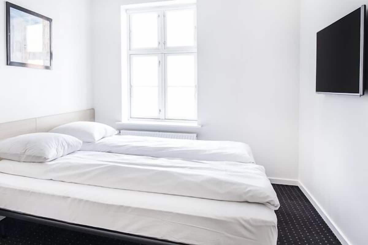 Lits pliants/supplémentaires, Wi-Fi gratuit, draps fournis