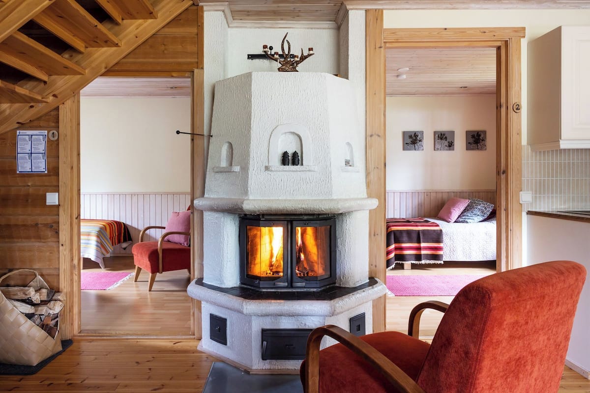 Chalet, 4 habitaciones, sauna (Suopursu) | Área de sala de estar | Televisión de pantalla plana