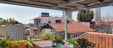 Classic Duplex | Balcony