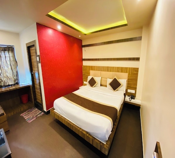 Deluxe Room | Premium bedding