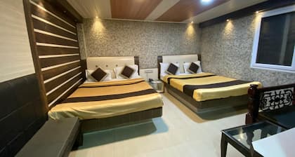 Hotel Adarsh International