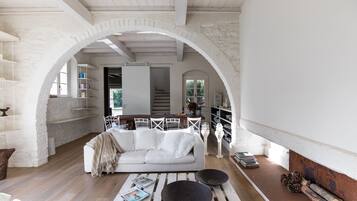 Villa, Mehrere Schlafzimmer | Wohnzimmer