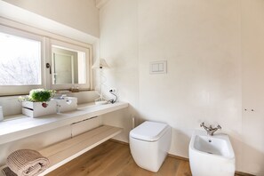 Villa, Multiple Bedrooms | Bathroom