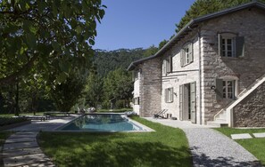 Exterior - Il Borgo Mediceo (Seravezza)