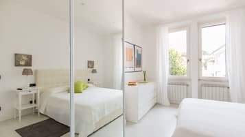 Apartment, 2 Bedrooms | 2 bedrooms, iron/ironing board, free cribs/infant beds, free WiFi