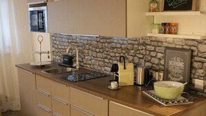 Appartement | Cuisine privée | Cafétière à espresso, cafetière-théière, réfrigérateur