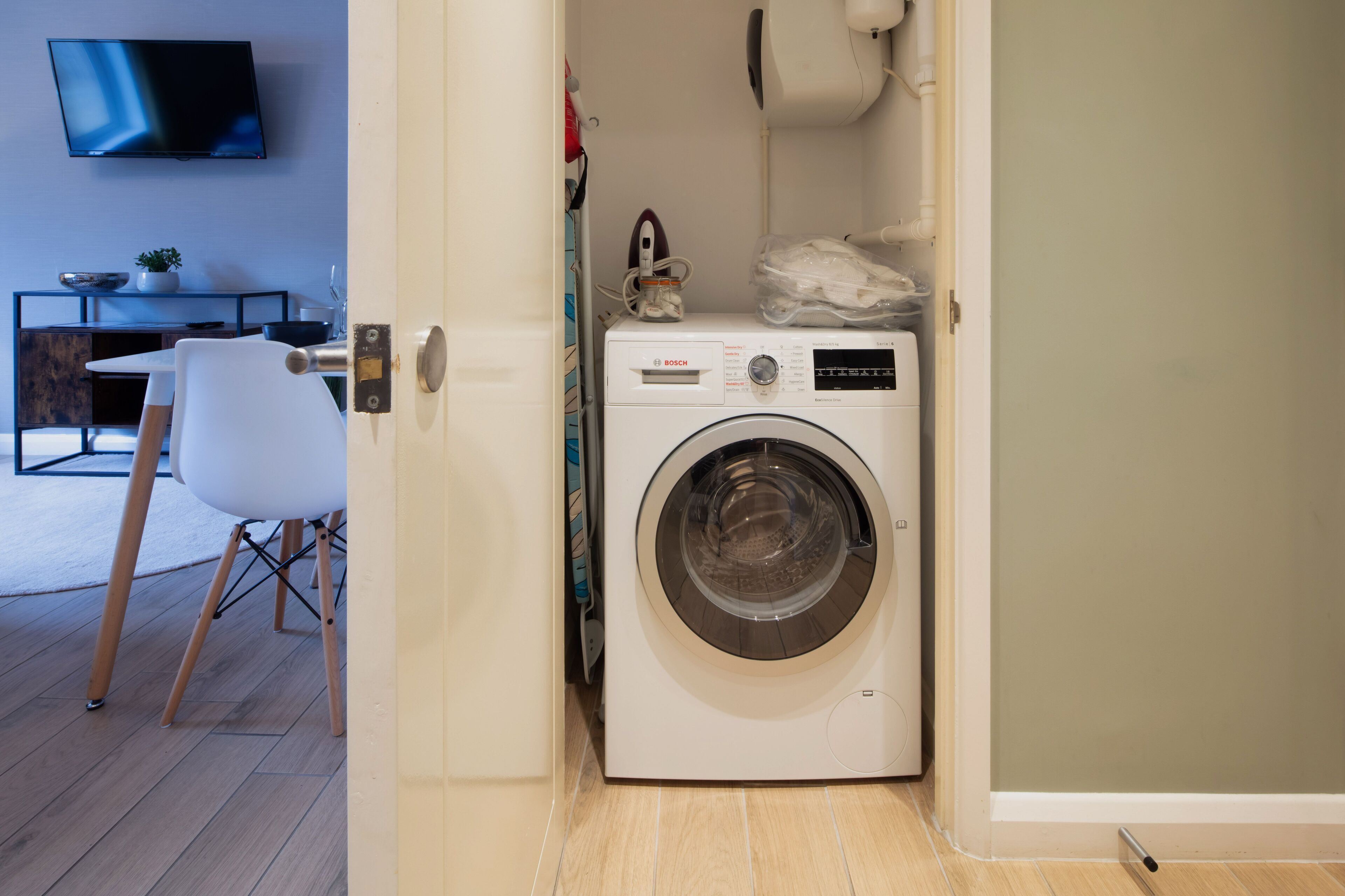 studio (6) | hypo-allergenic bedding, individually decorated, individually furnished