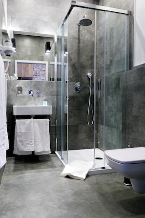 Bathroom - Hotel Mokotów (Warsaw)