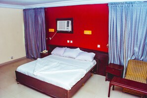 Room (Royal Deluxe)