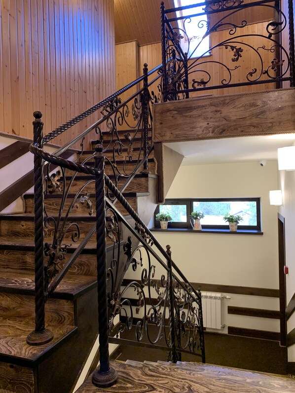 Staircase - Polina Hotel (Saratov)