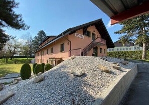 Façade de l’hébergement