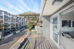 Comfort Apartment | Mountain view - Bendennis 302 (Cape Town)