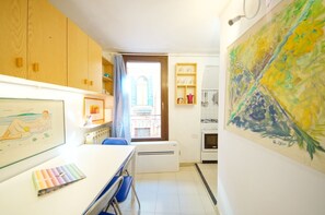 Lägenhet - 1 sovrum | Vardagsrum | Platt-tv