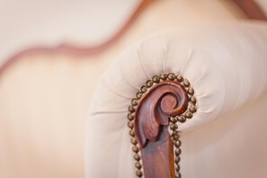 Skrivebord, wi-fi (inkludert) og sengetøy