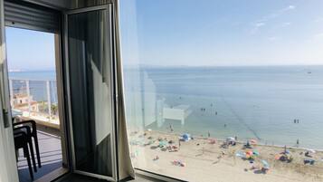 Apartment, 2 Bedrooms (3 5B) | View from room