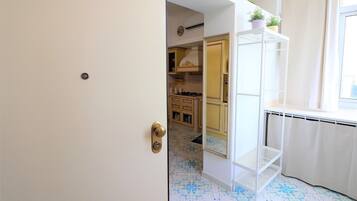 Casa, 1 habitación, cocina, vistas al mar | Servicio de la habitación