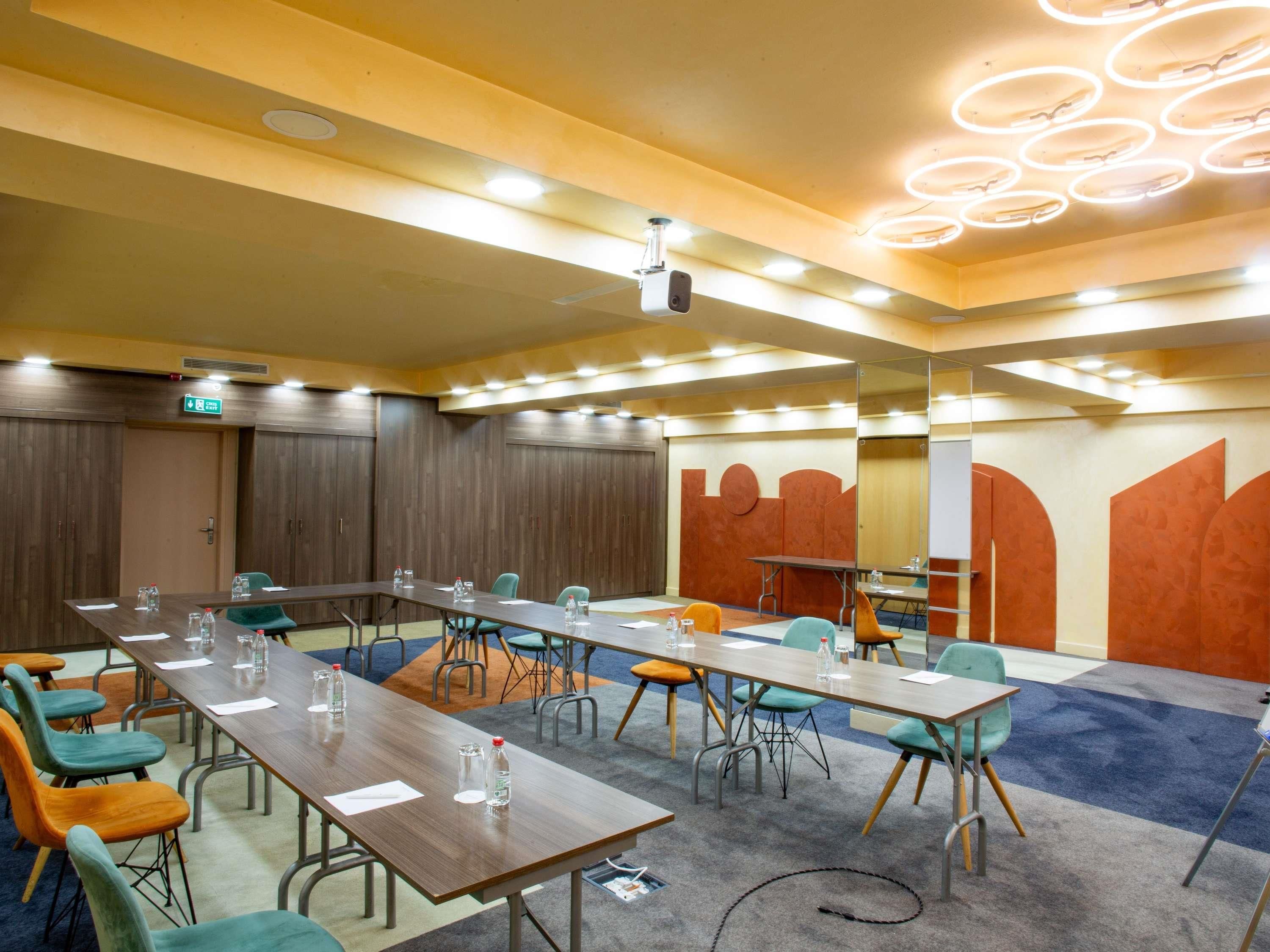 สถานที่จัดงานประชุม