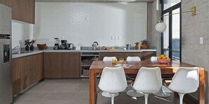 Apartment, Non Smoking | Private kitchen | Full-size fridge, microwave, oven, stovetop